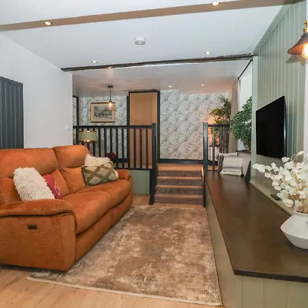 Old 1 Bed Apartment Ripon