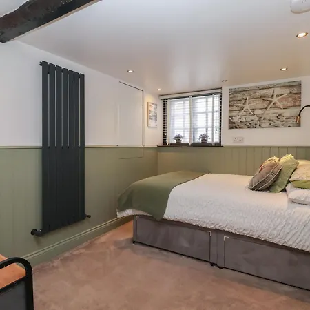 Apartment Old 1 Bed *